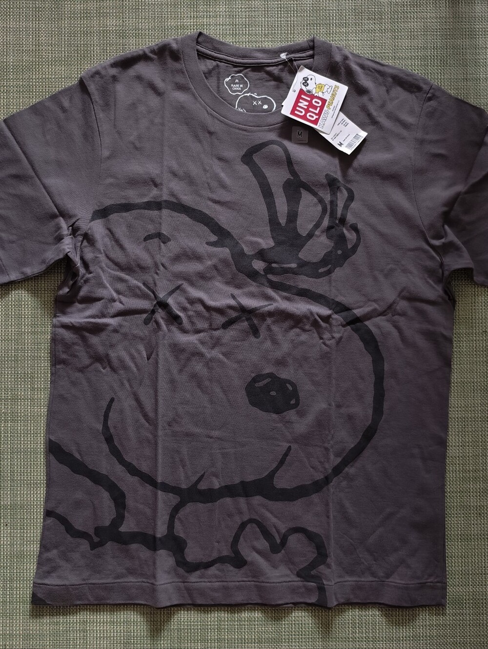 Kaws X Uniqlo T-shirt